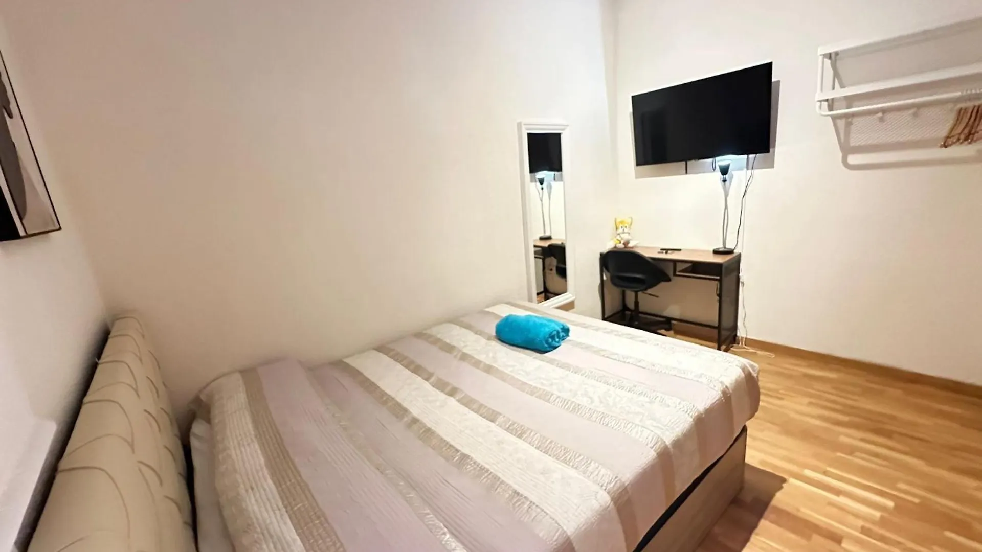 Rooms Argo Barcelona 0*,